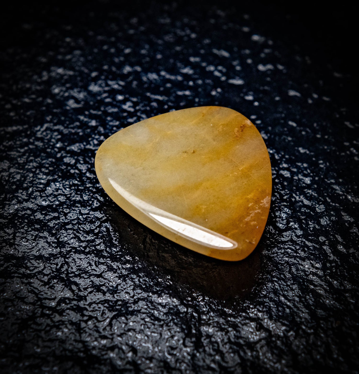 Rice yellow jade natural stone guitar pick – Moorland Distribution