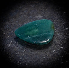 Brazil grass natural stone guitar pick – Moorland Distribution
